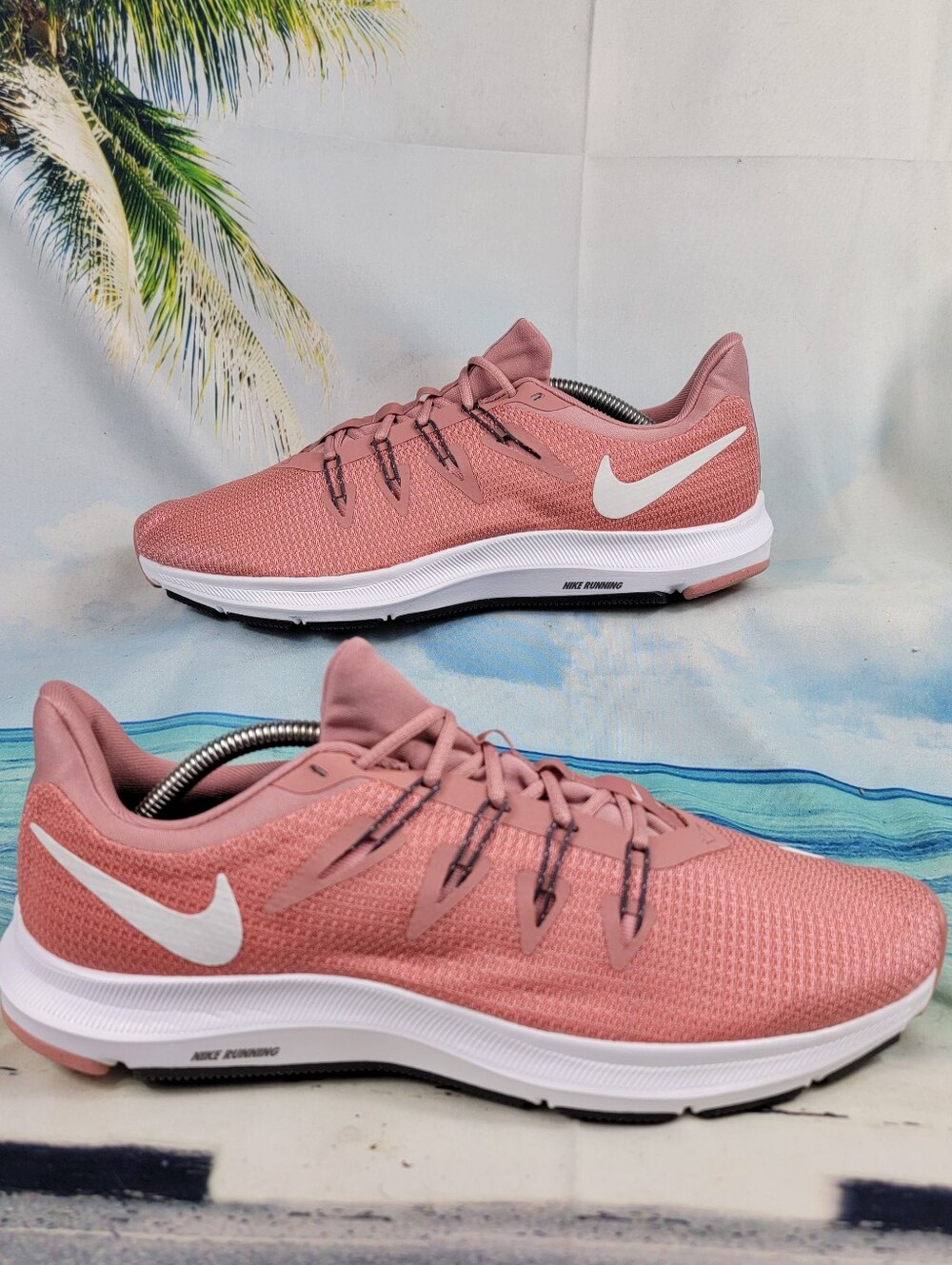Nike Quest Rust Pink Womens 9.5
